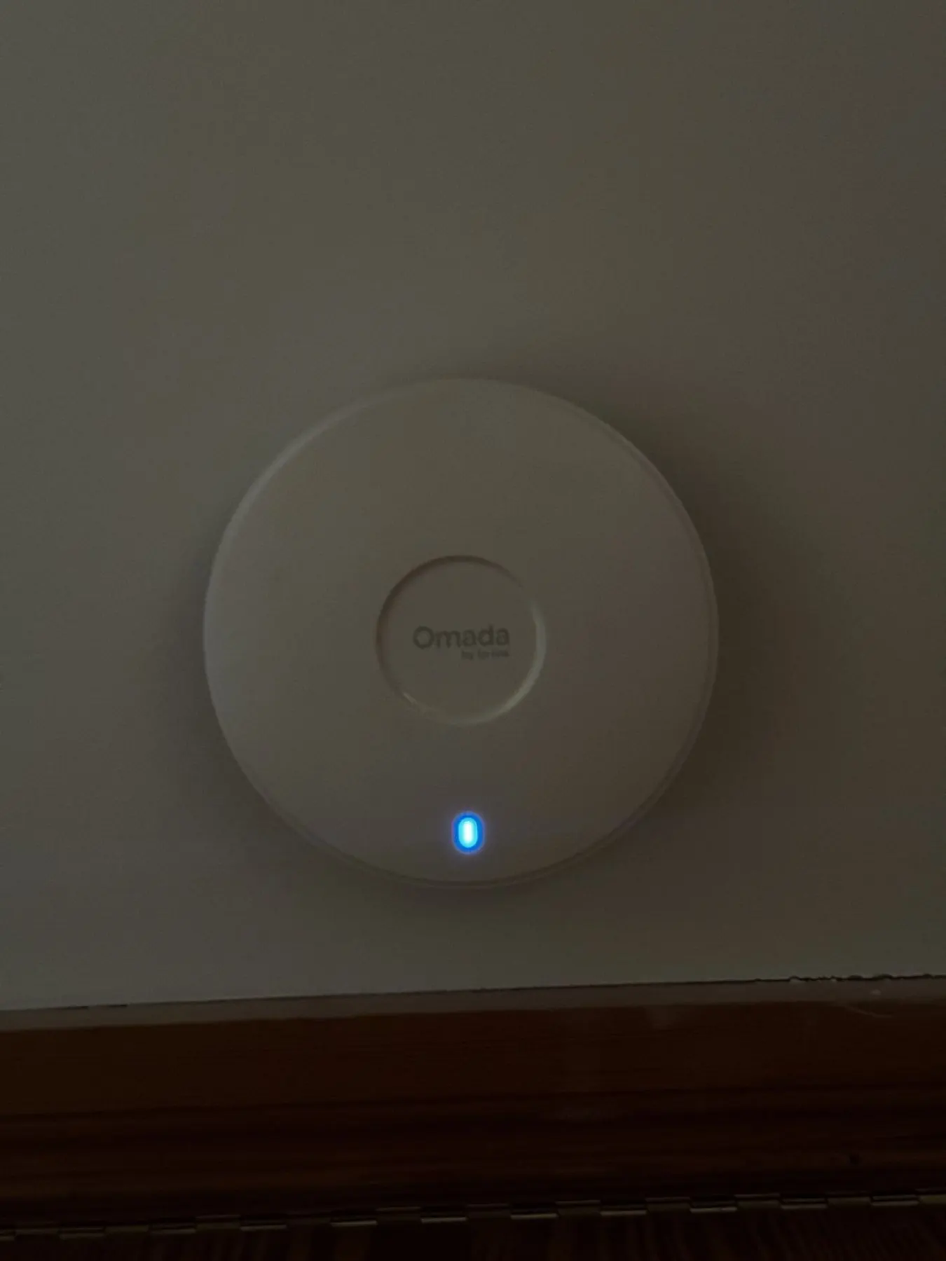 TP Link Omada ceiling Wi-Fi access point installed in a private home
